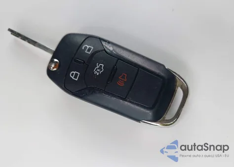 2013 Ford Fusion Se z USA, uszkodzony, nr VIN 3FA6P0HR9DR220788